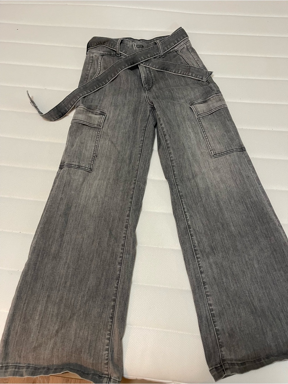 White House Black Market Gray Wide-Leg Cargo Jeans with Tie Belt